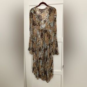 San Remo topper.  Multicolored.  Size M